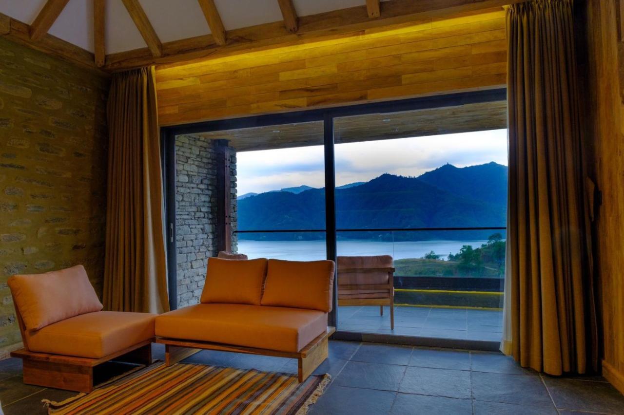 Dorje'S Resort And Spa Pokhara Bagian luar foto